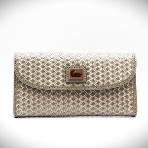 DOONEY & BOURKE Gretta Taupe Color Leather Signature Continental Wallet